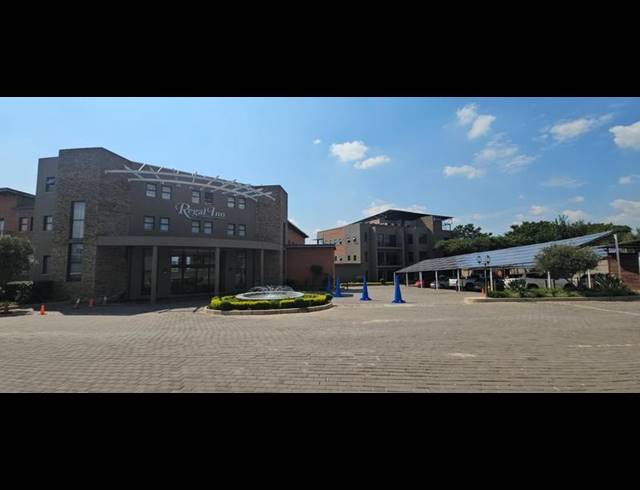 BUSINESS PROPERTY TO RENT IN NOORDWYK